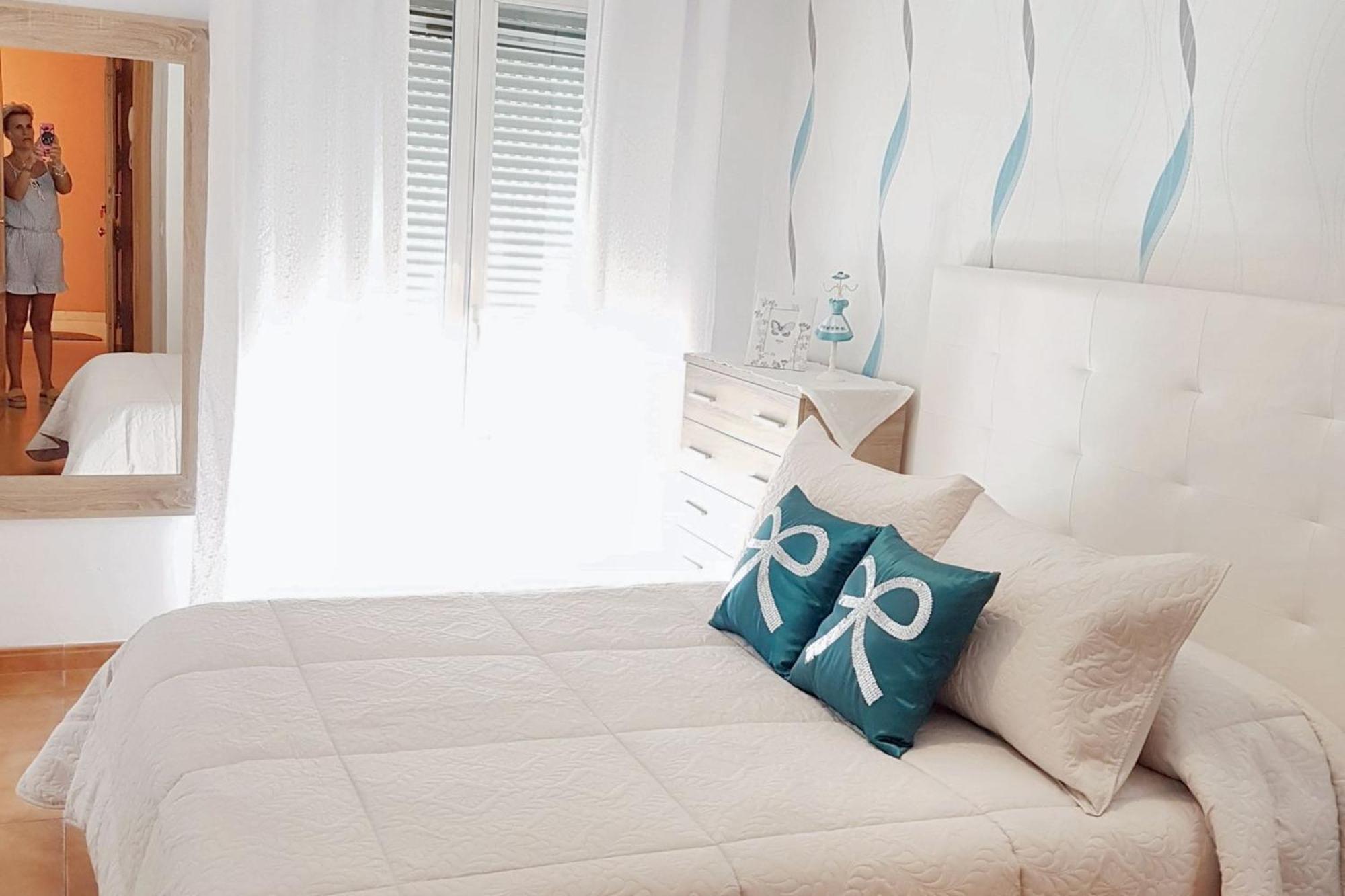 Modern In With Balcony And City View - 48 Sqm Apartment Nerja