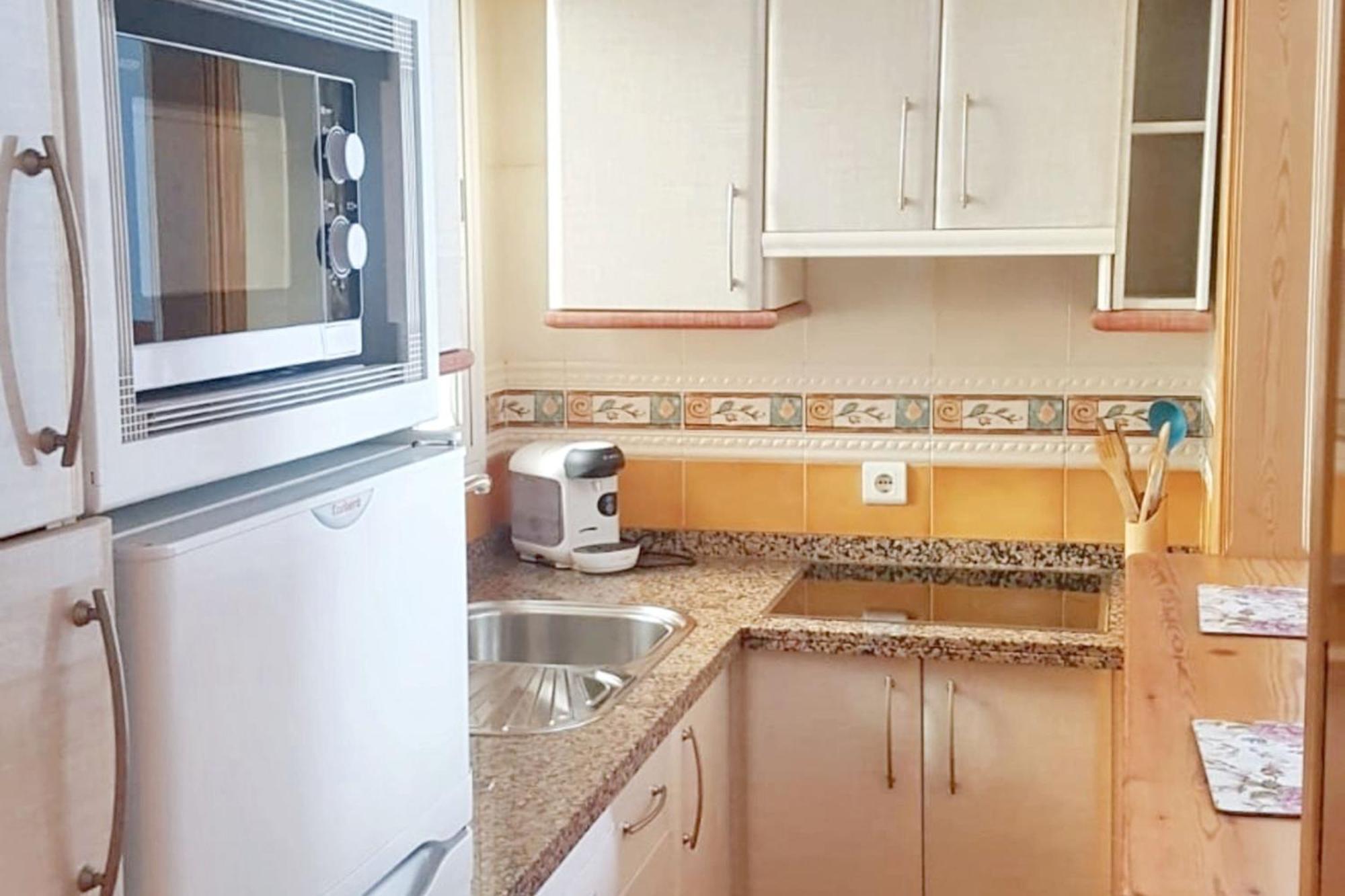 Modern In With Balcony And City View - 48 Sqm Apartment Nerja