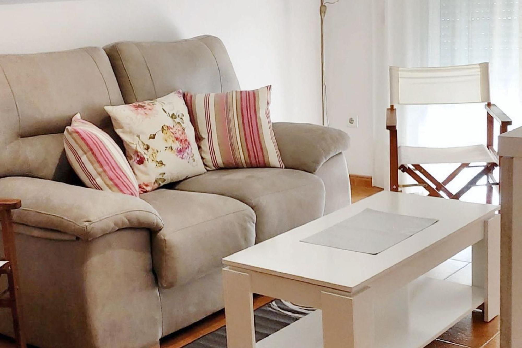 Apartment Modern In With Balcony And City View - 48 Sqm *